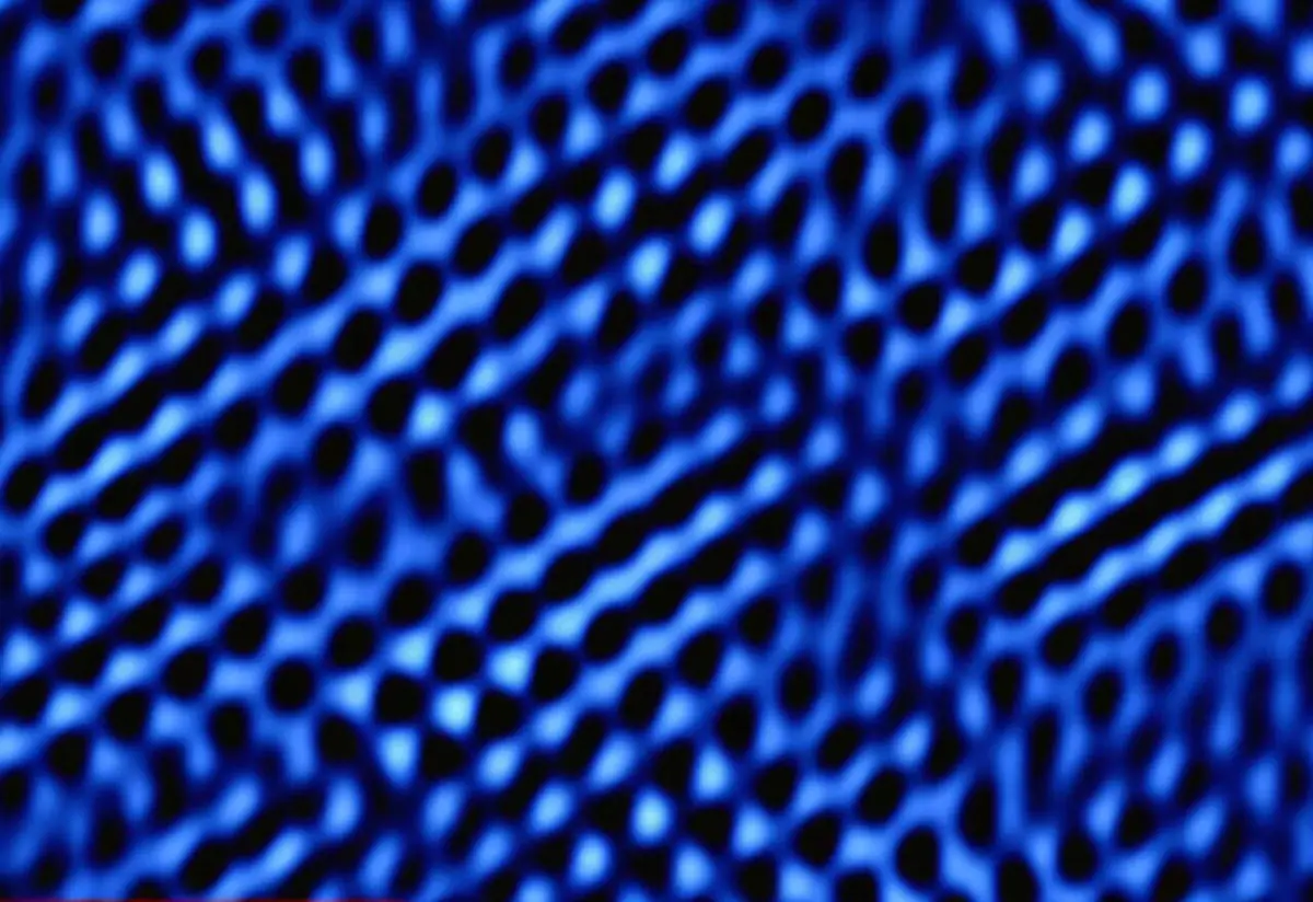 Molybdenene-Surface-Microscopic-View.webp