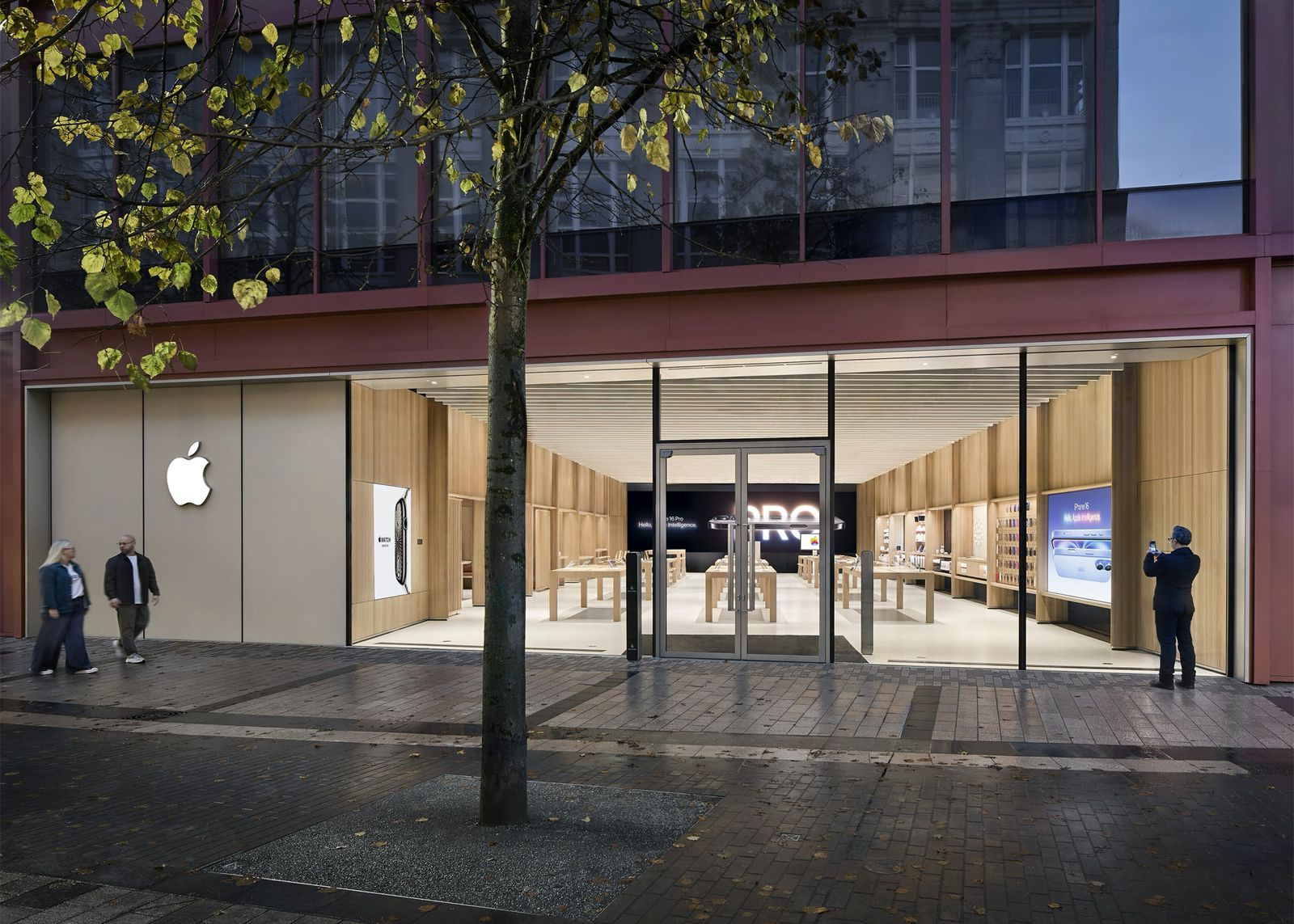 apple-store-uk.jpg